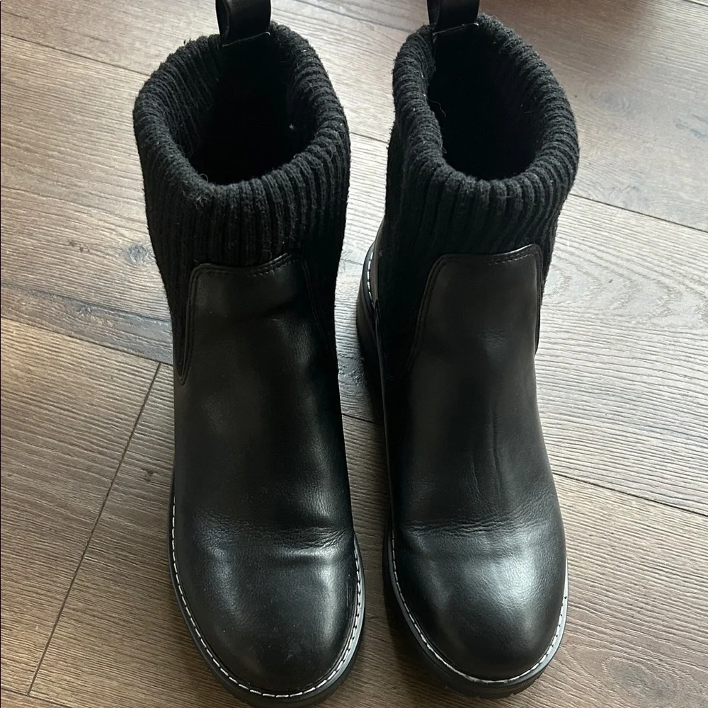 Kensie Black Ankle Boots with Knit Cuff ! 7.5